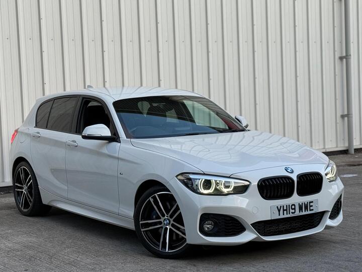 BMW 1 Series 1.5 118i GPF M Sport Shadow Edition Euro 6 (s/s) 5dr BMW 1 Series 1.5 118i GPF M Sport Shadow Edition Euro 6 (s/s) 5dr