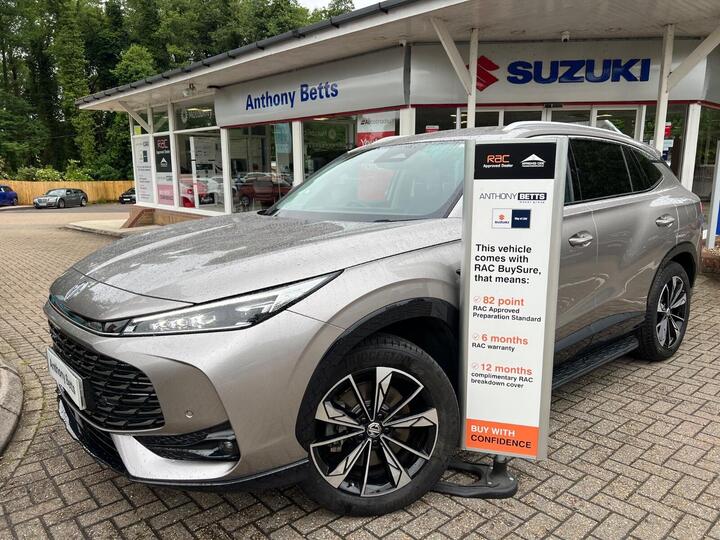 MG HS 1.5 T-GDI 24.7kWh Trophy Auto Euro 6 (s/s) 5dr