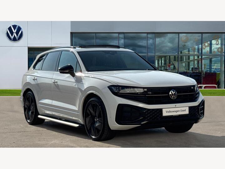 Volkswagen Touareg 3.0 TDI V6 Black Edition Tiptronic 4Motion Euro 6 (s/s) 5dr