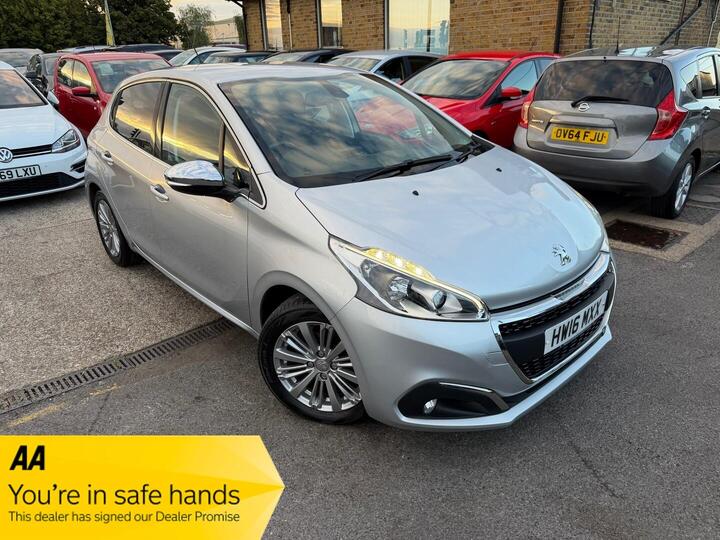 Peugeot 208 1.2 PureTech Allure EAT Euro 6 (s/s) 5dr