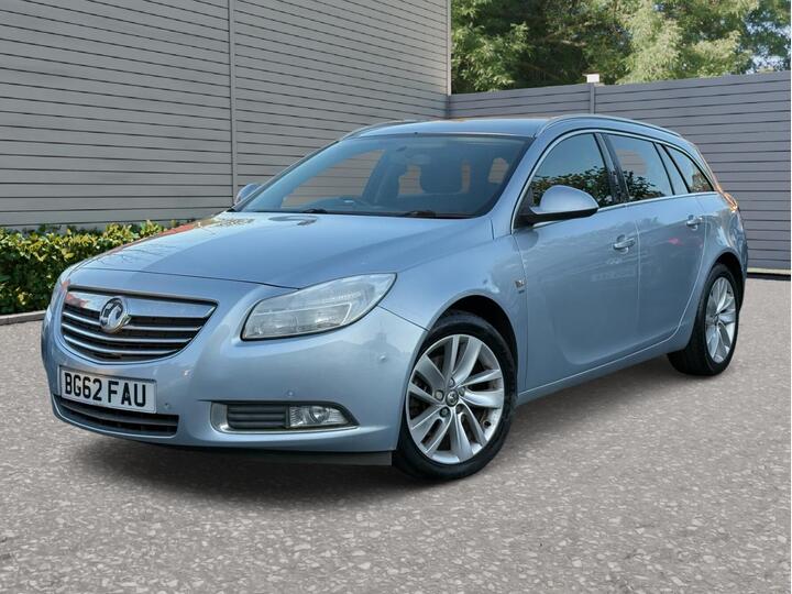 Vauxhall Insignia 2.0 CDTi EcoFLEX SRi Sports Tourer Euro 5 (s/s) 5dr Vauxhall Insignia 2.0 CDTi EcoFLEX SRi Sports Tourer Euro 5 (s/s) 5dr