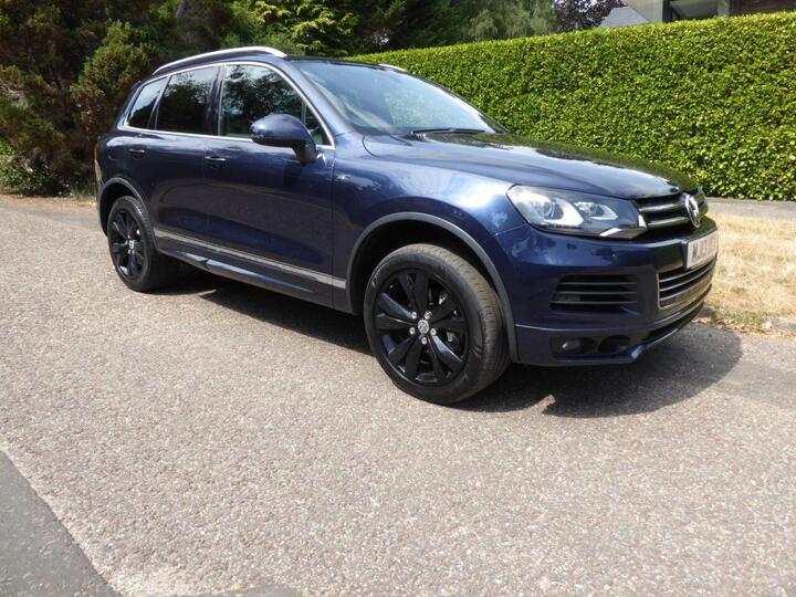 Volkswagen TOUAREG 3.0 TDI V6 BlueMotion Tech R-Line Tiptronic 4WD Euro 5 (s/s) 5dr