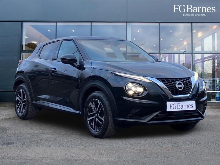 Nissan Juke 1.0 DIG-T N-Connecta Euro 6 (s/s) 5dr
