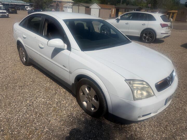 Vauxhall Vectra 1.8i 16v Design 5dr