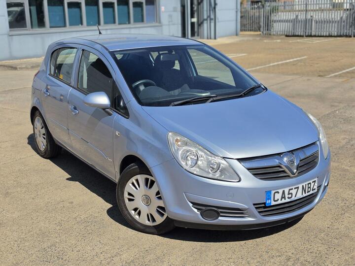Vauxhall Corsa 1.4i 16v Club 5dr Vauxhall Corsa 1.4i 16v Club 5dr