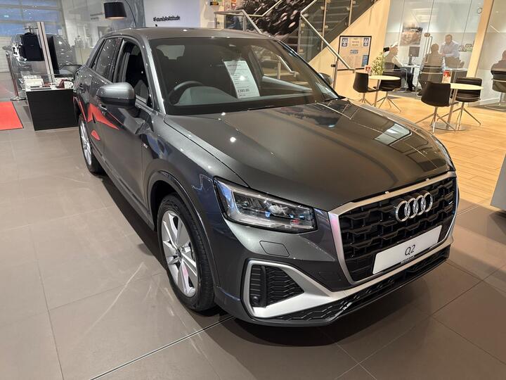 Audi Q2 1.5 TFSI CoD 35 S Line S Tronic Euro 6 (s/s) 5dr