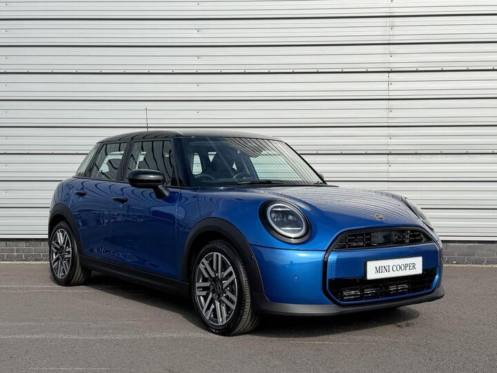 MINI Cooper 1.5C Classic Steptronic Euro 6 (s/s) 5dr