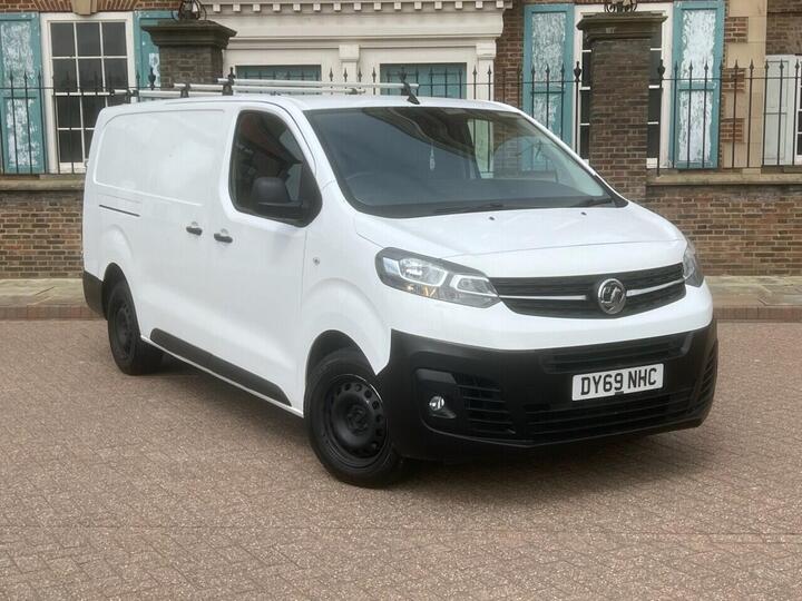 Vauxhall VIVARO 1.5 Turbo D 2900 Dynamic Panel Van 6dr Diesel Manual L2 H1 Euro 6 (s/s) (100 Ps)