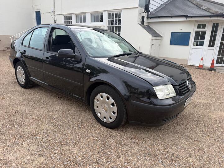 Volkswagen Bora 2.0 S 4dr