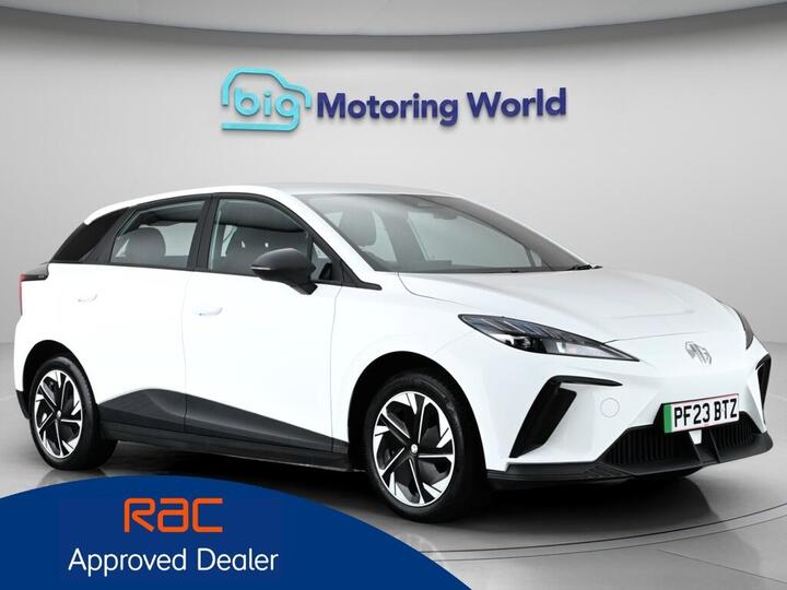 MG MG4 64kWh SE Long Range Auto 5dr