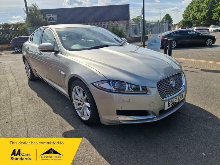 Jaguar XF 3.0d V6 Premium Luxury Auto Euro 5 (s/s) 4dr