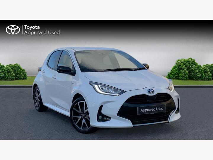 Toyota Yaris 1.5 VVT-h Dynamic E-CVT Euro 6 (s/s) 5dr