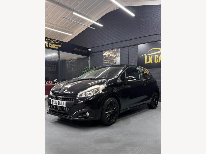 Peugeot 208 1.2 PureTech Black Edition Euro 6 3dr
