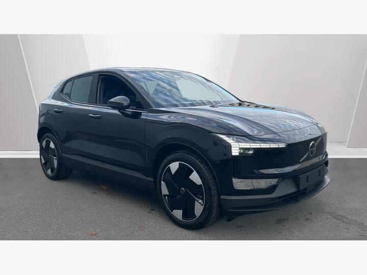 Volvo EX30 Twin Performance 69kWh Plus Auto AWD 5dr