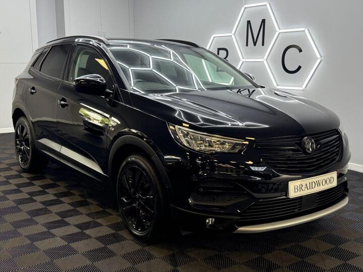 Vauxhall GRANDLAND X 1.2 Turbo Griffin Edition Euro 6 (s/s) 5dr