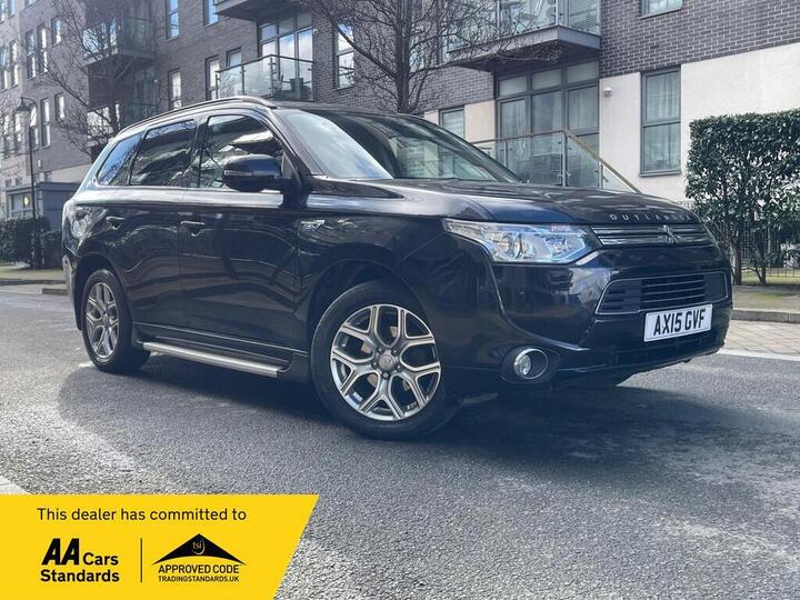 Mitsubishi Outlander 2.0h 12kWh GX5h CVT 4WD Euro 5 (s/s) 5dr Mitsubishi Outlander 2.0h 12kWh GX5h CVT 4WD Euro 5 (s/s) 5dr