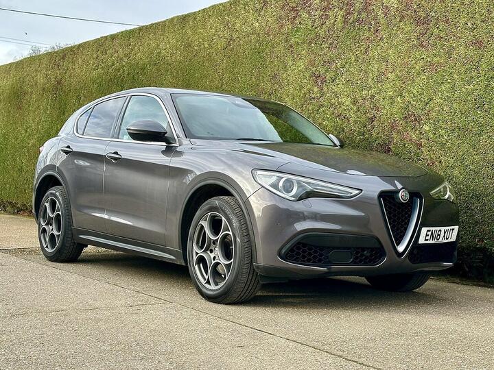 Alfa Romeo Stelvio 2.0T Speciale Auto Q4 AWD Euro 6 (s/s) 5dr