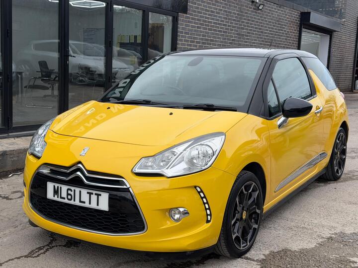 Citroen DS3 1.6 E-HDi Airdream DStyle Plus Euro 5 (s/s) 3dr