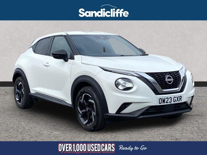 Nissan JUKE 1.0 DIG-T N-Connecta Euro 6 (s/s) 5dr Nissan JUKE 1.0 DIG-T N-Connecta Euro 6 (s/s) 5dr