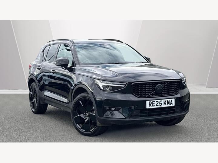 Volvo XC40 2.0 B4 MHEV Plus Black Edition DCT Auto Euro 6 (s/s) 5dr