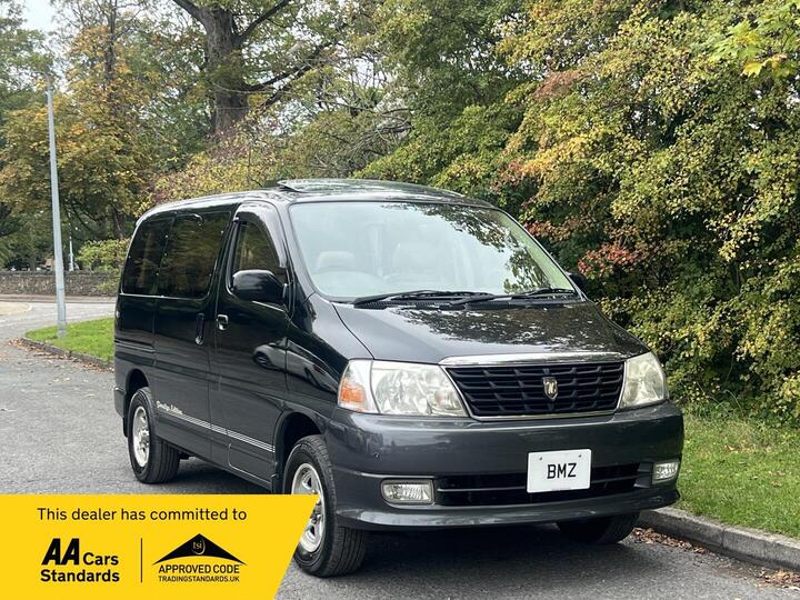Toyota HiAce Grand Hiace 3.4 V6 4WD Prestige Edition Toyota HiAce Grand Hiace 3.4 V6 4WD Prestige Edition