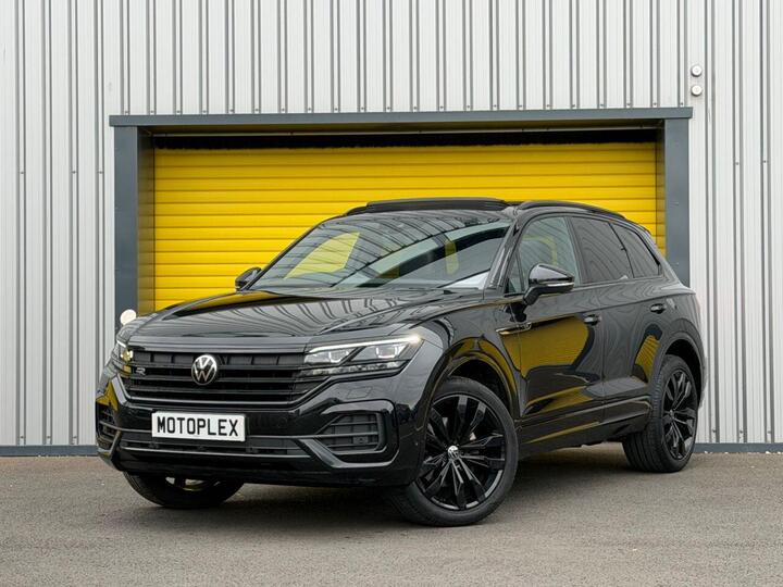 Volkswagen TOUAREG 3.0 TDI V6 Black Edition Tiptronic 4Motion Euro 6 (s/s) 5dr