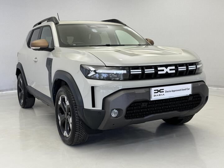 Dacia Duster 1.2 TCe MHEV EXTREME 4WD Euro 6 (s/s) 5dr Dacia Duster 1.2 TCe MHEV EXTREME 4WD Euro 6 (s/s) 5dr