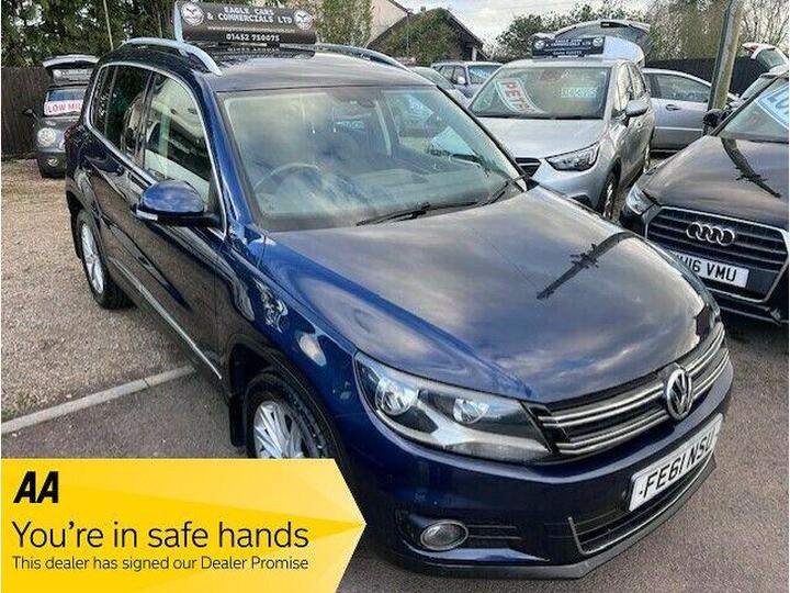 Volkswagen Tiguan 2.0 TDI BlueMotion Tech SE 4WD Euro 5 (s/s) 5dr