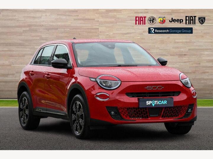 Fiat 600 1.2 MHEV E-DCT Euro 6 (s/s) 5dr