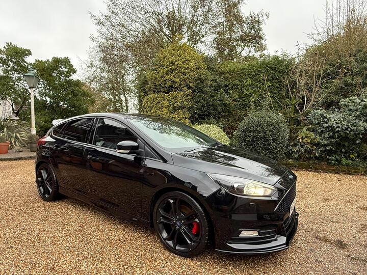 Ford Focus 2.0T EcoBoost ST-3 Euro 6 (s/s) 5dr