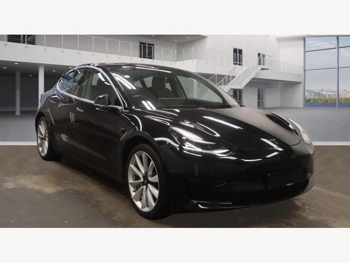 Tesla Model 3 Standard Range Plus Auto RWD 4dr