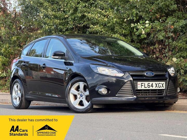 Ford Focus 1.6 Zetec Navigator Powershift Euro 5 5dr