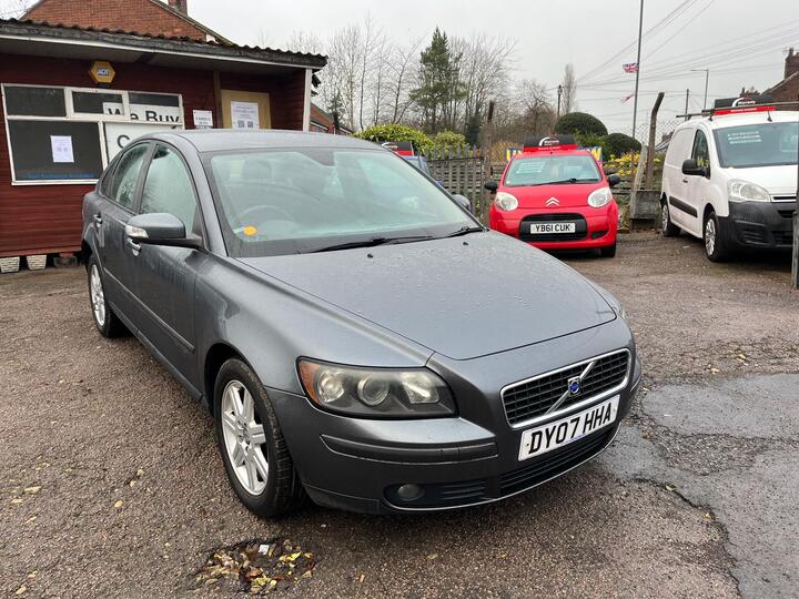 Volvo S40 1.6 S 4dr