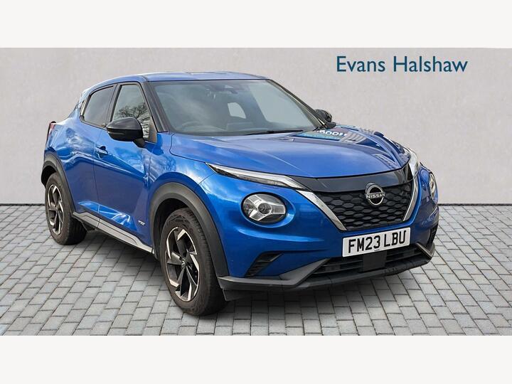 Nissan JUKE HATCHBACK 1.6 N-Connecta Auto Euro 6 5dr