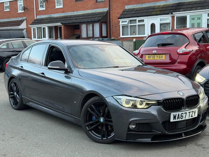 BMW 3 Series 2.0 330e 7.6kWh M Sport Shadow Edition Auto Euro 6 (s/s) 4dr BMW 3 Series 2.0 330e 7.6kWh M Sport Shadow Edition Auto Euro 6 (s/s) 4dr