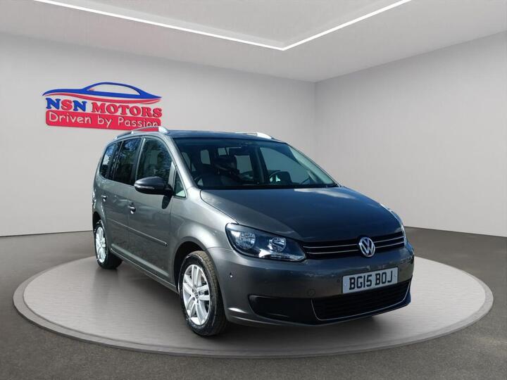 Volkswagen TOURAN 2.0 TDI BlueMotion Tech SE DSG Euro 5 (s/s) 5dr Volkswagen TOURAN 2.0 TDI BlueMotion Tech SE DSG Euro 5 (s/s) 5dr