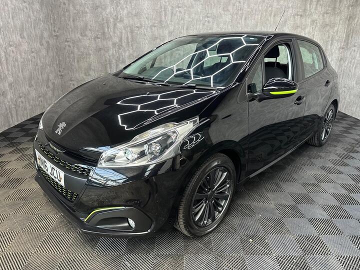 Peugeot 208 1.2 PureTech XS Lime Euro 6 5dr