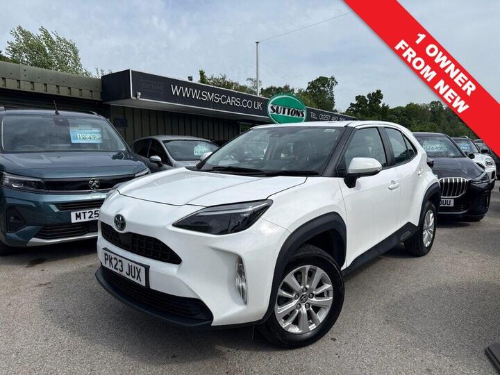 Toyota YARIS CROSS 1.5 VVT-h Icon E-CVT Euro 6 (s/s) 5dr Toyota YARIS CROSS 1.5 VVT-h Icon E-CVT Euro 6 (s/s) 5dr