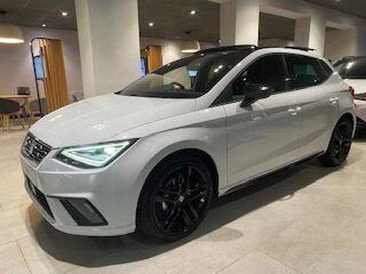 SEAT Ibiza 1.0 TSI FR Black Edition Euro 6 (s/s) 5dr