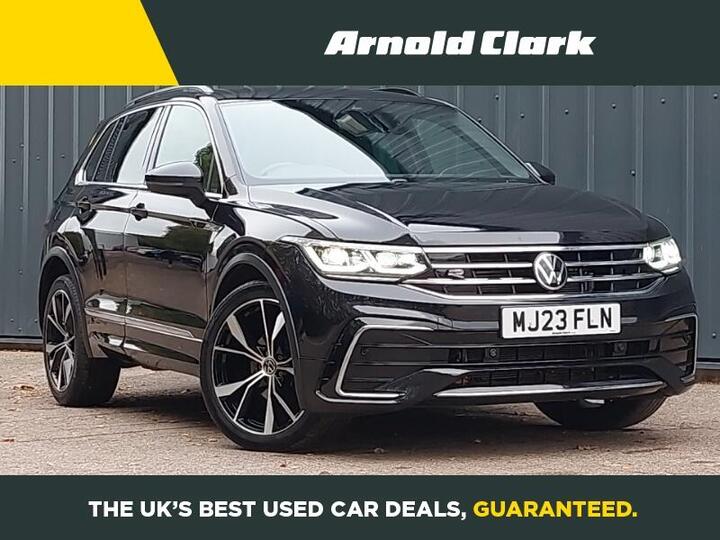 Volkswagen Tiguan 1.5 TSI R-Line DSG Euro 6 (s/s) 5dr Volkswagen Tiguan 1.5 TSI R-Line DSG Euro 6 (s/s) 5dr