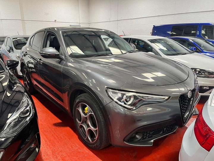 Alfa Romeo STELVIO 2.2 TD Sprint Auto Q4 AWD Euro 6 (s/s) 5dr