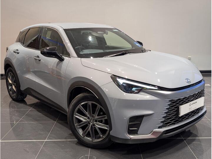 Lexus LBX 1.5 VVT-iE Premium Plus E-CVT Euro 6 (s/s) 5dr