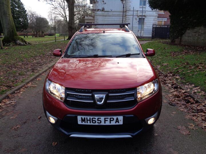 Dacia Sandero Stepway 0.9 TCe Laureate Euro 6 (s/s) 5dr