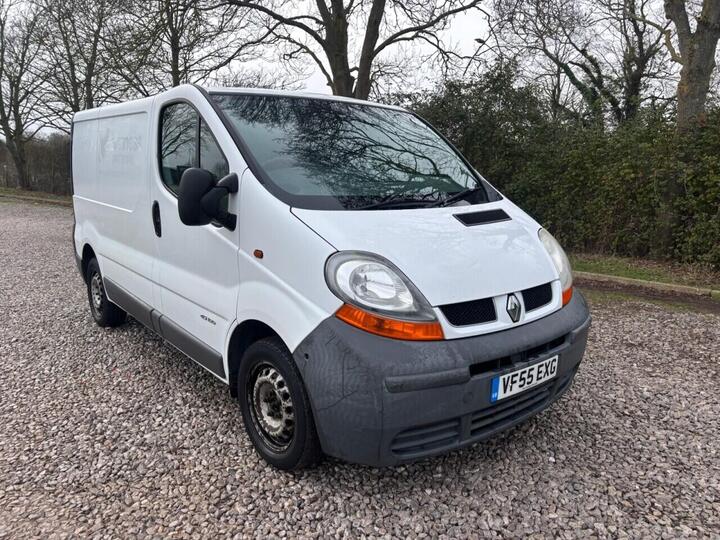 Renault TRAFIC 1.9 TD DCi SL27 Panel Van 4dr Diesel Manual (197 G/km, 100 Bhp)