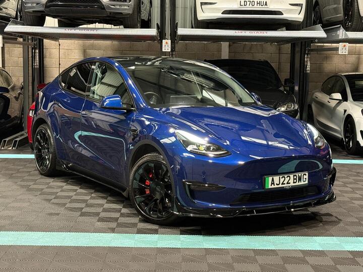 Tesla Model Y (Dual Motor) Long Range Auto 4WDE 5dr