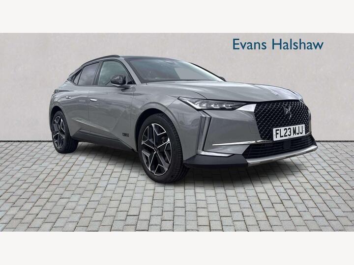 DS AUTOMOBILES DS 4 HATCHBACK 1.2 PureTech Cross Opera 5dr EAT8 DS AUTOMOBILES DS 4 HATCHBACK 1.2 PureTech Cross Opera 5dr EAT8