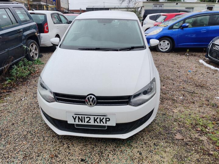 Volkswagen Polo Automatic 1200cc