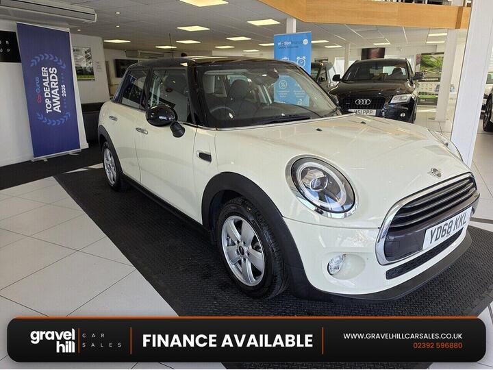 MINI Hatch 1.5 Cooper Euro 6 (s/s) 5dr