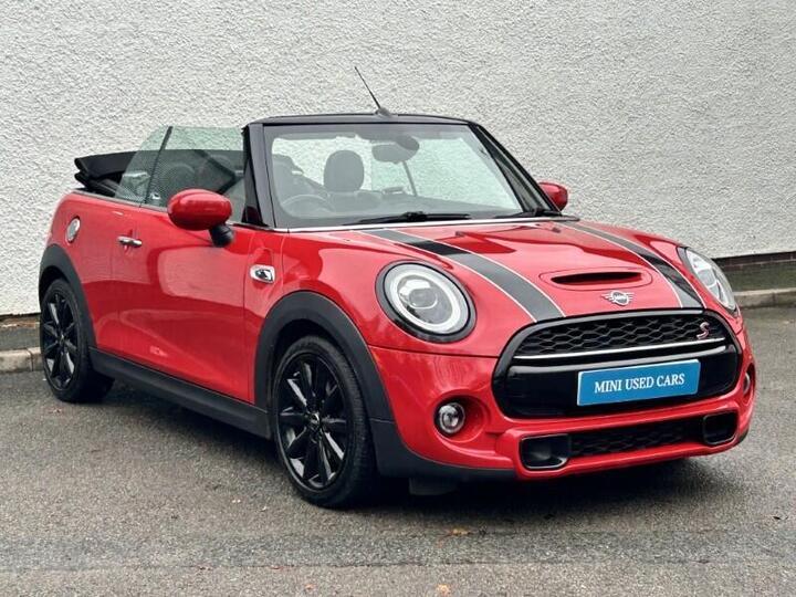 MINI Convertible 2.0 Cooper S Classic Steptronic Euro 6 (s/s) 2dr