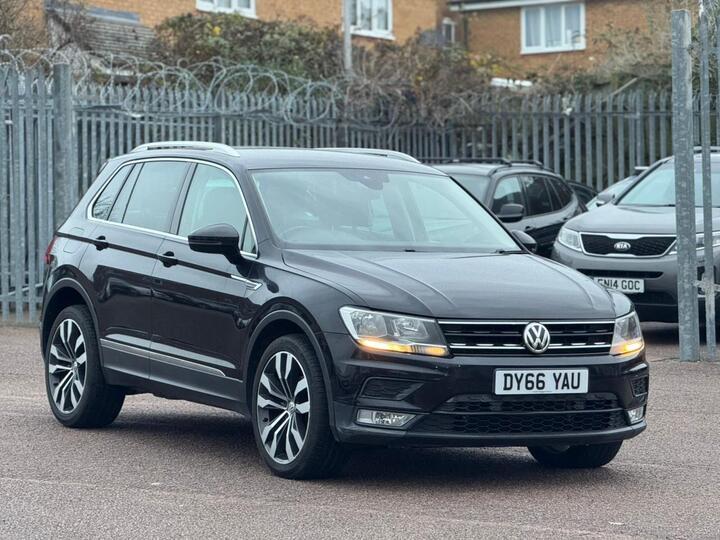Volkswagen Tiguan 2.0 TDI BlueMotion Tech SE Navigation DSG 4Motion Euro 6 (s/s) 5dr